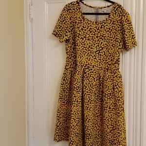 Lularoe yellow floral Amelia dress xl